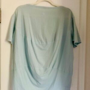 Lightweight, perfect summer tshirt